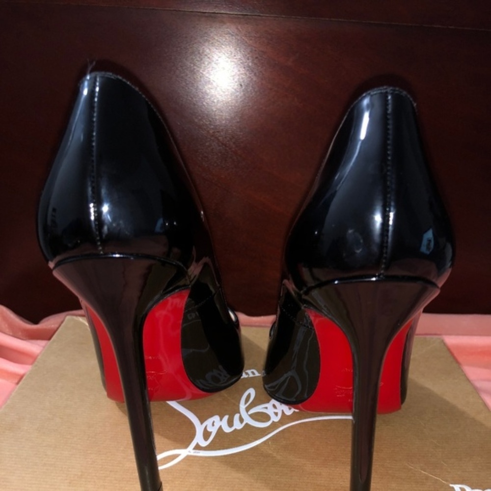Size 39 Christian Louboutin Pigalle 120mm